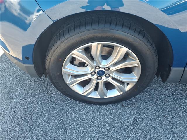 2022 Ford Edge Titanium:1285U