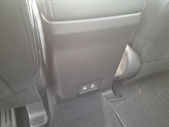 2026 Mitsubishi Eclipse Cross SE:2205M