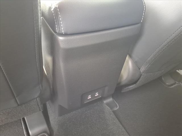 2026 Mitsubishi Eclipse Cross SE:2203M