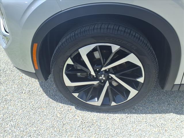 2024 Mitsubishi Outlander SE:1171U