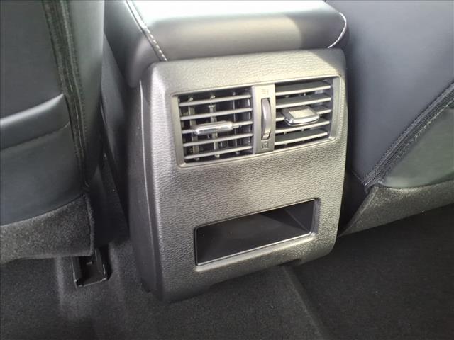 2025 Mitsubishi Outlander SE:2183M