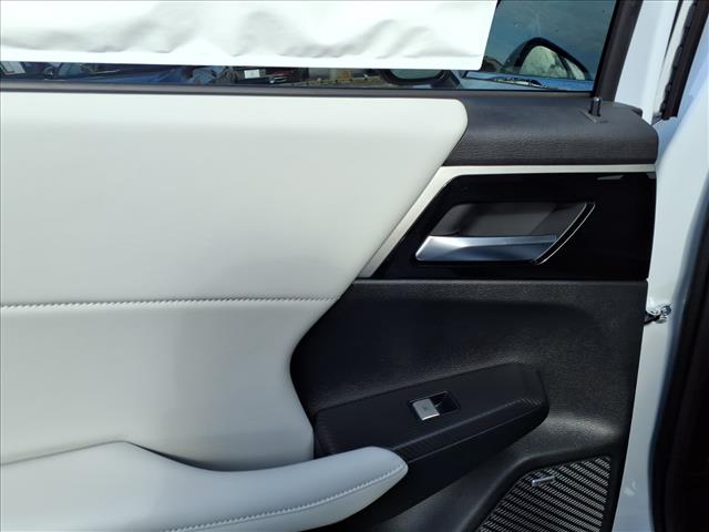 2026 Mitsubishi Outlander SE:1041N