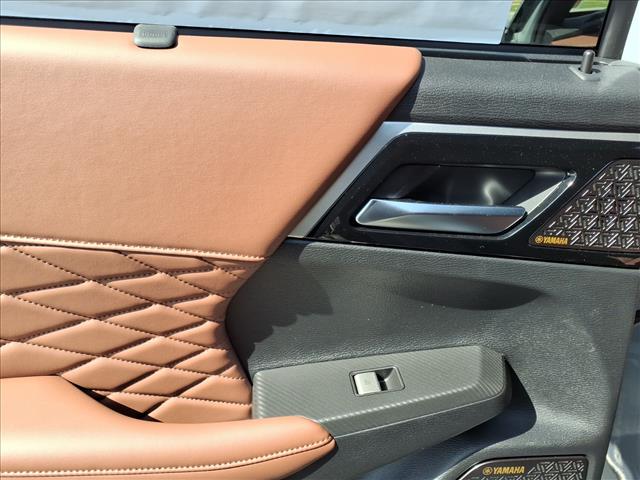 2026 Mitsubishi Outlander SEL:1046N