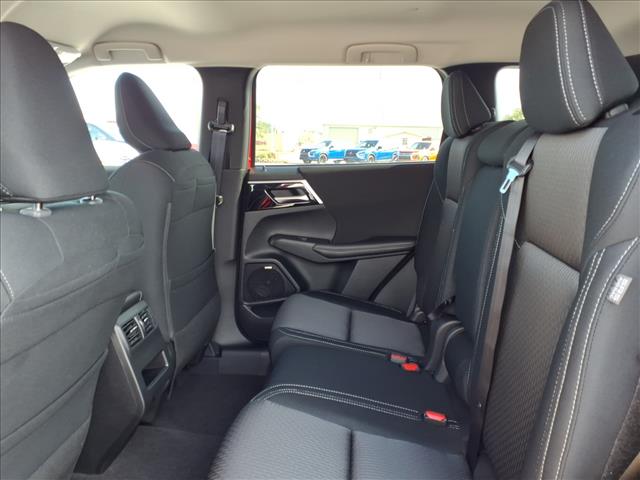 2026 Mitsubishi Outlander ES:1033N