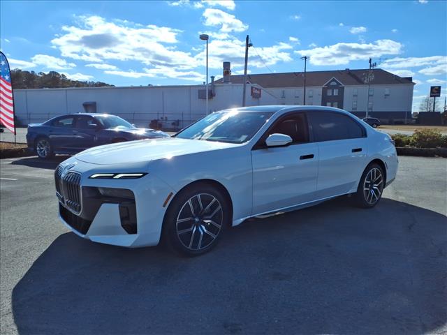 2024 BMW 7 Series 740i:1023U