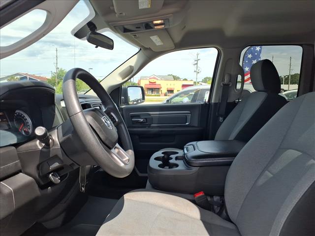 2024 RAM 1500 Classic SLT:1151U