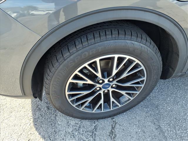 2021 Ford Escape Plug-In Hybrid SEL Plug-In Hybrid:1051U