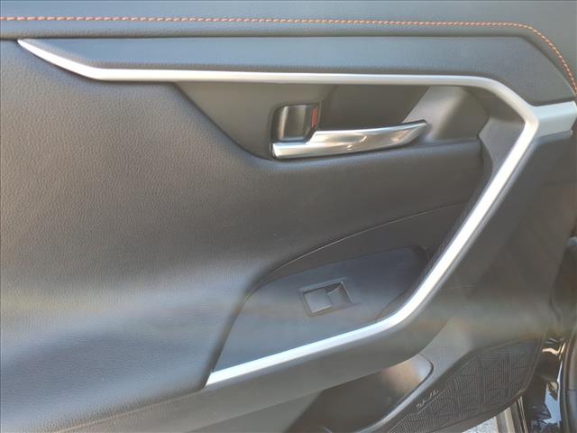 2021 Toyota RAV4 Adventure:1077U