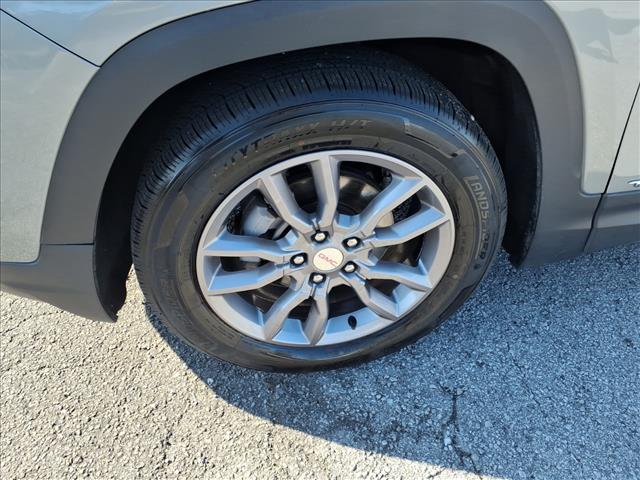 2024 GMC Terrain SLT:1043U