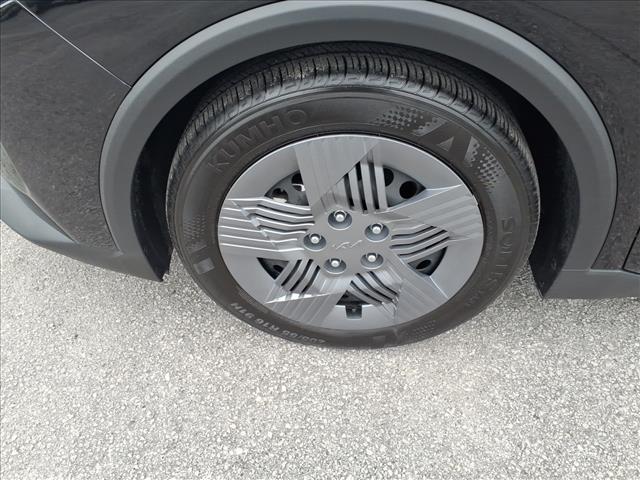 2025 Kia K4 LX:10905UA