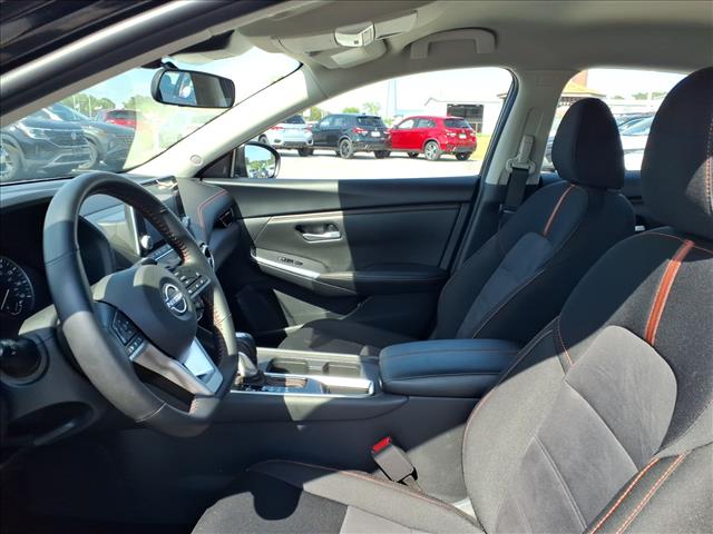 2025 Nissan Sentra SR:1140U