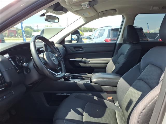 2024 Nissan Pathfinder SV:1136U