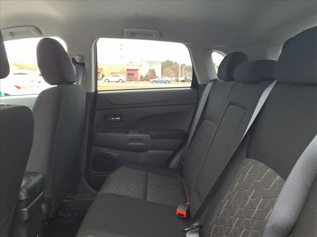 2026 Mitsubishi Outlander Sport LE:1004N