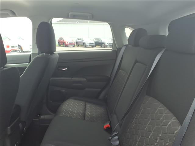 2026 Mitsubishi Outlander Sport LE:1067N