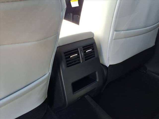 2026 Mitsubishi Outlander SE:1036N