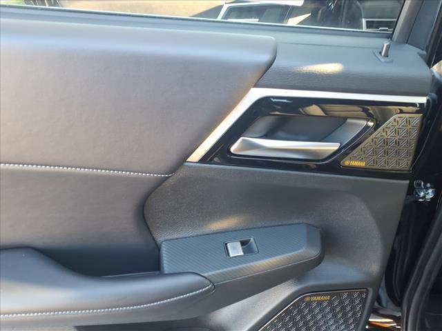 2026 Mitsubishi Outlander SE:1077N