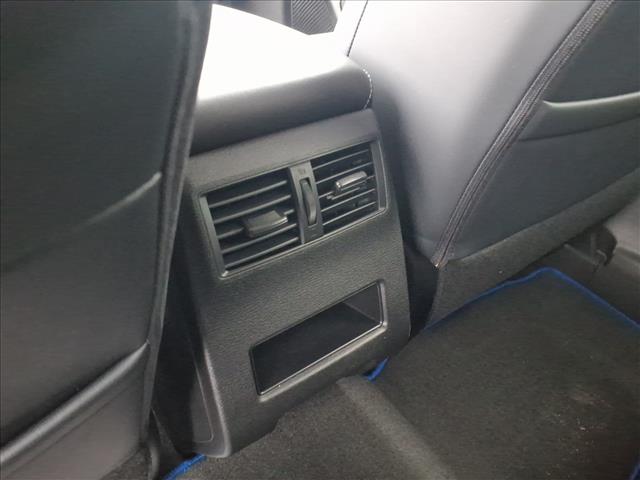 2025 Mitsubishi Outlander PHEV SE:1013N