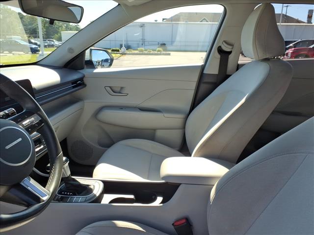 2025 Hyundai KONA SEL:1338U