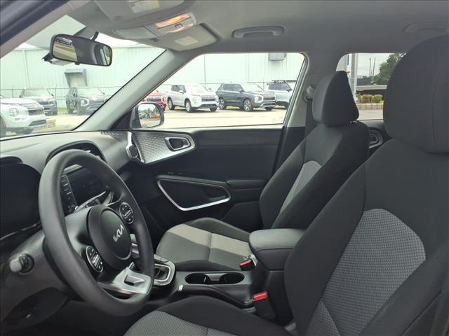 2025 Kia Soul LX:1177U