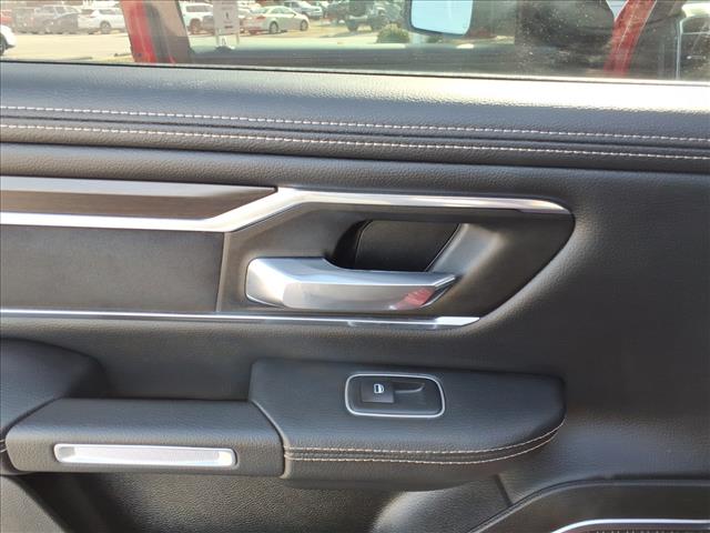 2022 RAM 1500 Laramie:1075U