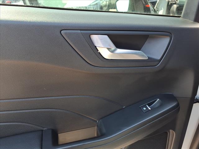 2025 Ford Escape ST-Line:1139U