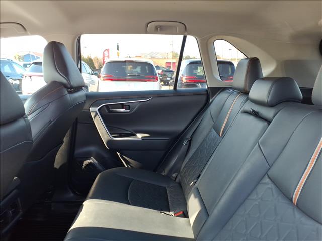 2021 Toyota RAV4 Adventure:1077U