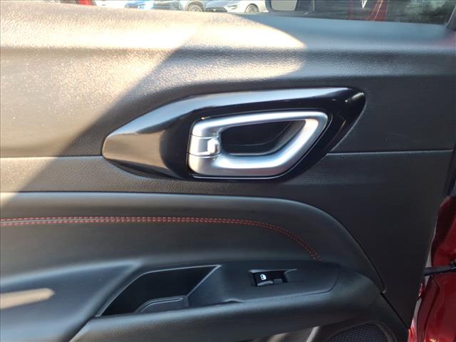 2024 Jeep Compass Trailhawk:1065U