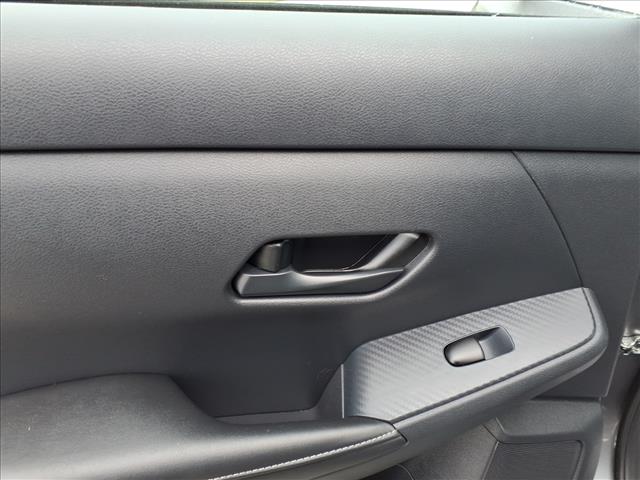 2025 Nissan Sentra S:1107U