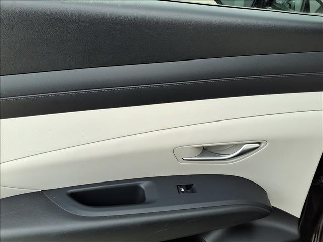 2025 Hyundai TUCSON SEL:1120U