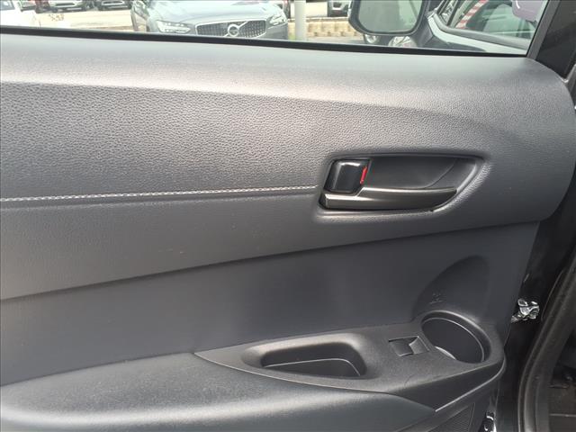 2025 Toyota Corolla Cross LE:1265U