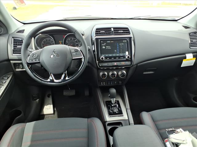 2026 Mitsubishi Outlander Sport SE:1061N