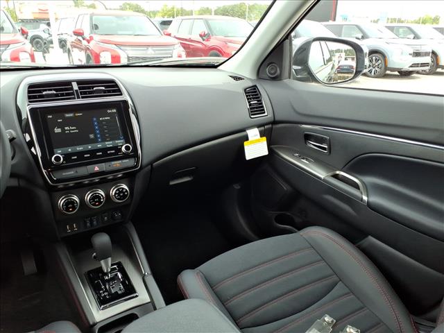 2026 Mitsubishi Outlander Sport SE:1054N