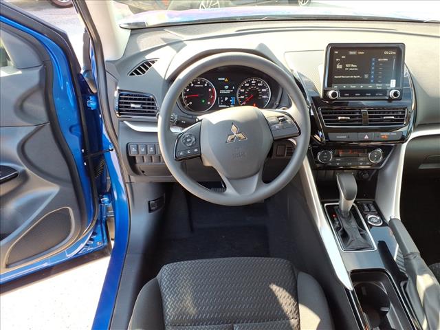 2026 Mitsubishi Eclipse Cross LE:1015N