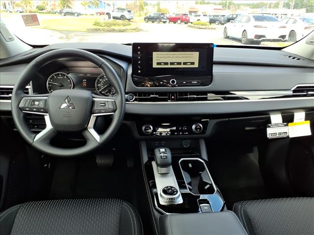 2026 Mitsubishi Outlander ES:1042N