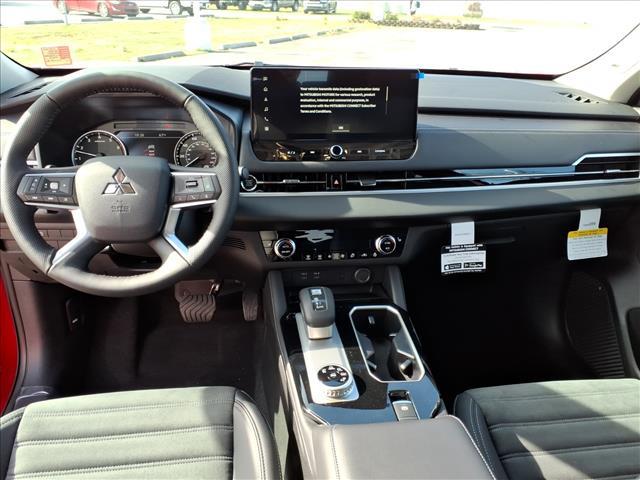 2026 Mitsubishi Outlander SE:1037N