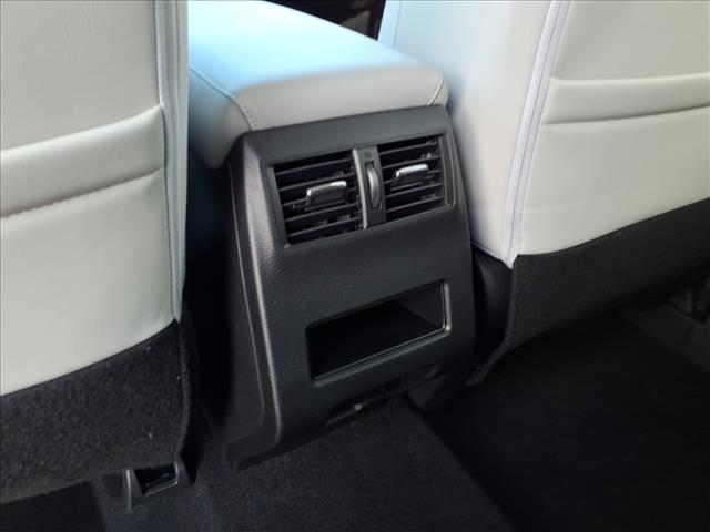 2026 Mitsubishi Outlander SE:1041N