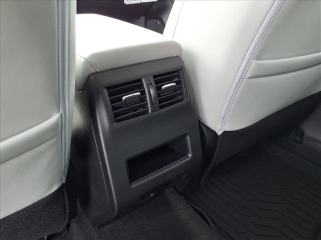 2026 Mitsubishi Outlander SE:1059N