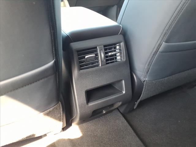 2026 Mitsubishi Outlander SE:1045N