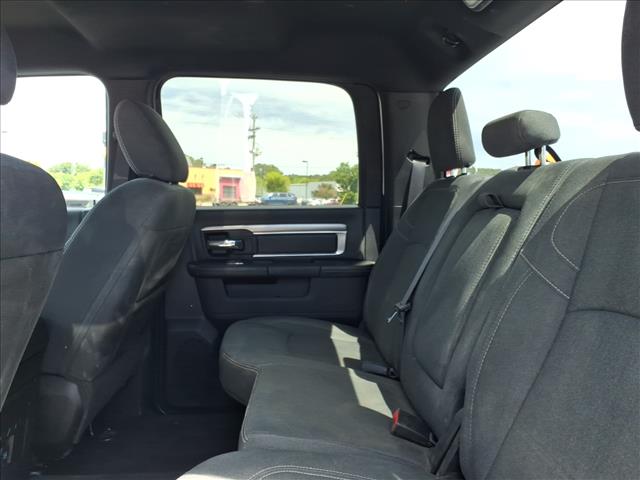 2023 RAM 1500 Classic Warlock:1152U