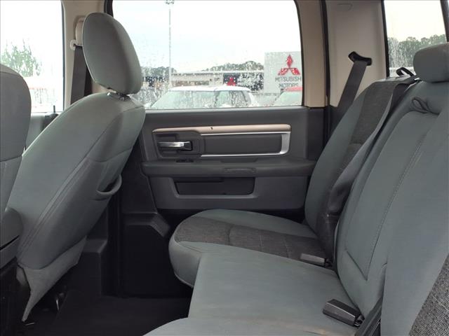 2015 RAM 1500 Big Horn:1019A