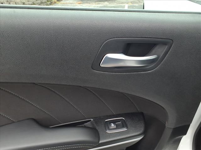 2023 Dodge Charger SXT:1041U