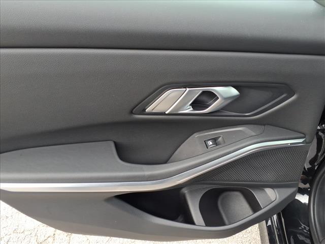 2023 BMW 3 Series 330e:1040U