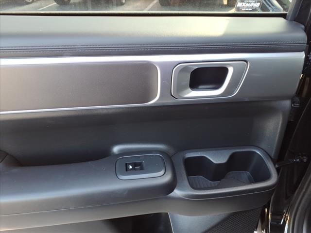 2025 Hyundai SANTA FE SE:1054U