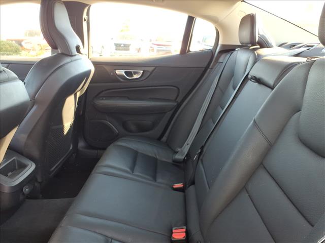 2024 Volvo S60 Plus Dark Theme:1102U