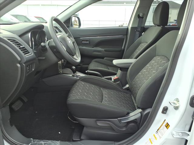 2025 Mitsubishi Outlander Sport ES:2202M