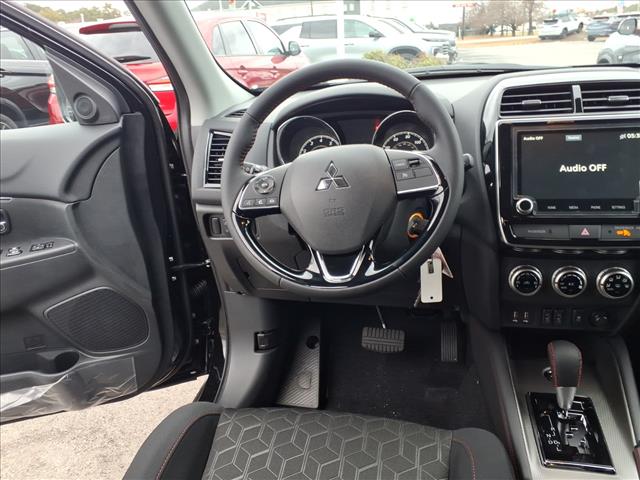 2026 Mitsubishi Outlander Sport LE:1004N