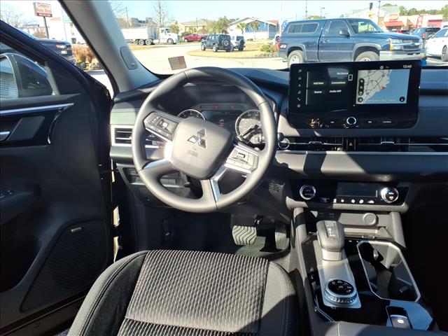 2026 Mitsubishi Outlander ES:1023N