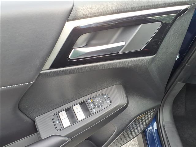 2025 Mitsubishi Outlander SE:2183M