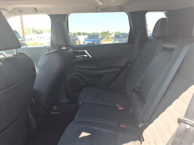 2024 Mitsubishi Outlander PHEV SE:1157U
