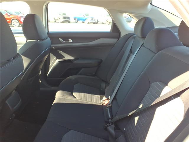 2025 Kia K5 LXS:1106U